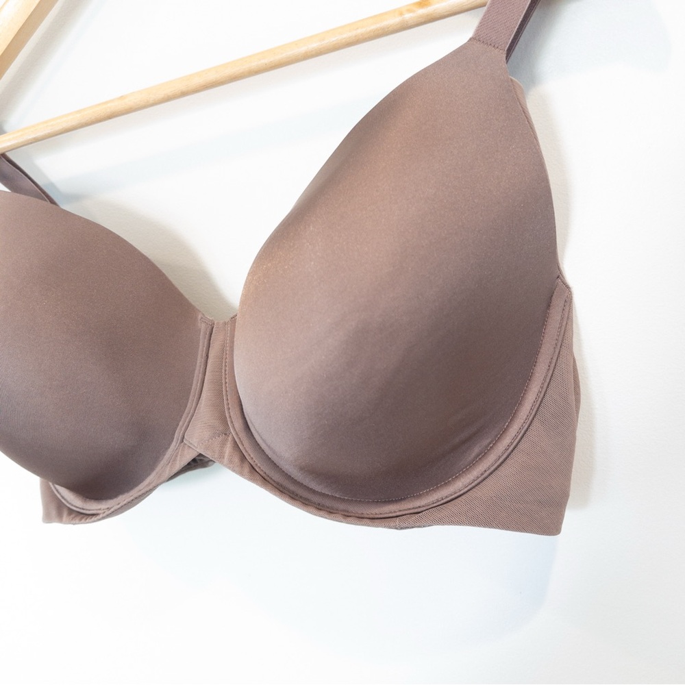 Wacoal Mesh Structured Back Underwire Padded Mold… - image 7